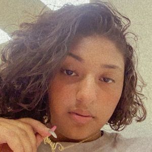 Meet your Posher, Yaritza